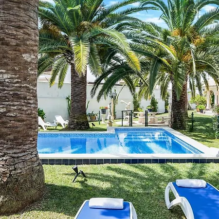 La Contenta Villa *