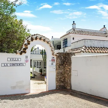 La Contenta Villa *